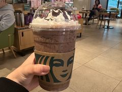 -星巴克臻选(北京银泰店)