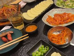 -臻牛烤肉