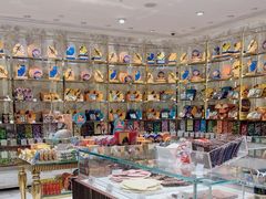 -VENCHI 闻绮(北京国贸商城店)