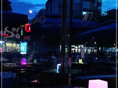-MARU玛露音乐餐厅(大学路店)