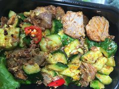 酱牛肉拌黄瓜-韩时烤肉(枫蓝店)
