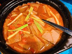 煲仔麻辣鸭血-辛香汇(大华第一坊店)