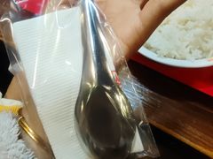 -万和春排骨砂锅米饭(湖北路店)