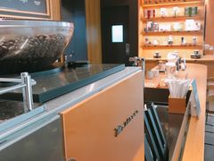 -星巴克(桂林国贸益华城店)