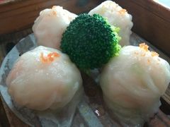 广式芹香鲜虾饺-鼎珑点心仔(燕塘店)