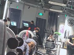 -健狗狗24小时智能自助健身房(龙湖重庆时代天街D馆店)