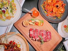 -NIUNIUPARK和牛螃蟹(龙湖杭州滨江天街店)