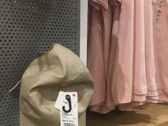 -优衣库(重庆万象城店)