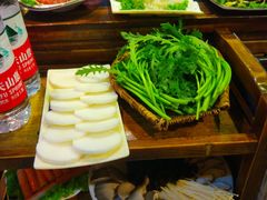 -唇辣号重庆老火锅(石担路店)