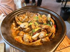 -蚝堡海鲜·威海菜·海肠捞饭·烧烤·亚洲吃蚝公司(幸福门店)