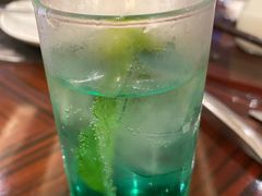 -君来湖滨饭店·玫瑰园
