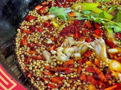 美娃-渔香岛美蛙鱼头火锅(威清路店)