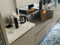 -上海漕河泾万丽酒店