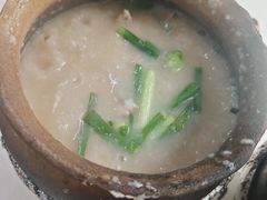 -长城砂煲田鸡粥