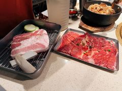 -蚂蚁洞·烤肉大营地(上海静安大悦城店)