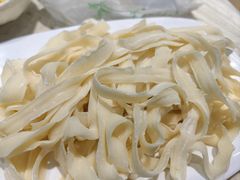 -九寨特色牦牛肉汤锅 羊肉汤锅