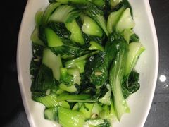 蒜蓉上海青-刘胖子家常菜·蹄花焖藕(中南店)