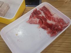 -杨老板·海鲜集市火锅·鲜切牛肉(中防万宝店)