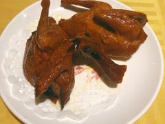招牌烤乳鸽-石岐佬中山菜馆(张溪店)