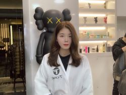 -AYO SALON