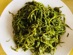 -华龙特色大骨鸡农家菜馆