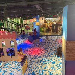 -幻贝家儿童乐园(武汉永旺梦乐城店)