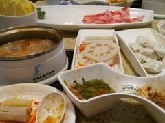 -魔法帽酱料牛肉小火锅(米兰店)