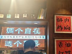 -巴卤社老火锅(财富店)