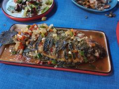 -拾光音乐餐酒吧(告庄星光夜市店)