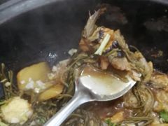 -山城家常菜铁锅炖鱼