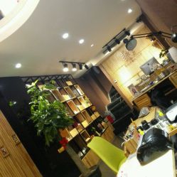 -隅日式美甲美睫專門店