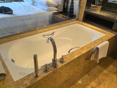 浴缸-中山喜来登酒店