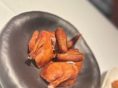 脆炸乳鸽-荣小馆(安达仕店)