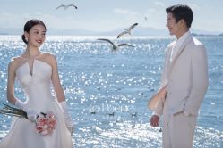 -乐派诗婚纱摄影