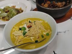 -楚山晓·湖北菜(武汉光谷K11店)
