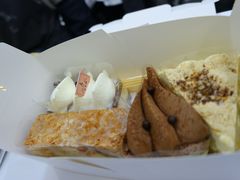-红宝石·鲜奶小方·海派西点房(金杨店)