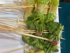 -辣八香新疆孜然串烤火锅(环球港店)