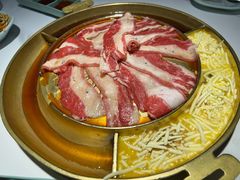 澳洲进口牛五花-猪啊牛呀羊啊铜盘烤肉(正大广场店)