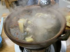 -威邵鸡煲(西华路总店)