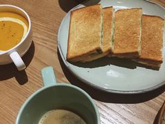 -HELLO 27 意面·沙拉·帕尼尼