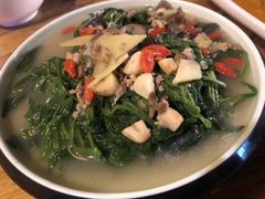 -隔壁老王·家常云南菜(花巷店)