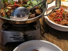 -爱碗亭·鲜炒湖南菜(壹城中心店)
