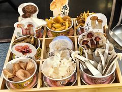 -菌自由丨野生菌火锅特色庭院餐厅(丽江古城店)