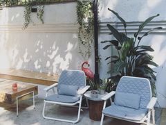 等位区-拾壹cafe·工作室