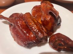 红烧乳鸽-杭州JW万豪酒店-万豪中餐厅