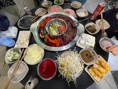 -洞亭火锅(防空洞总店)
