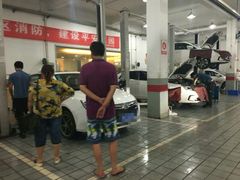 -弘仁宝佳比亚迪4S店(宝山旗舰店)