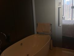 -广州天河希尔顿酒店