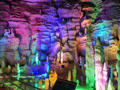 -泰安地下龙宫景区