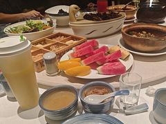 -八府香鸭·啫啫煲(华山路店)